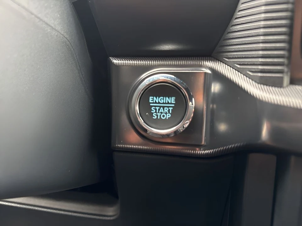 2026 Ford F-150 Raptor 14th Gen - Image 23 of 31