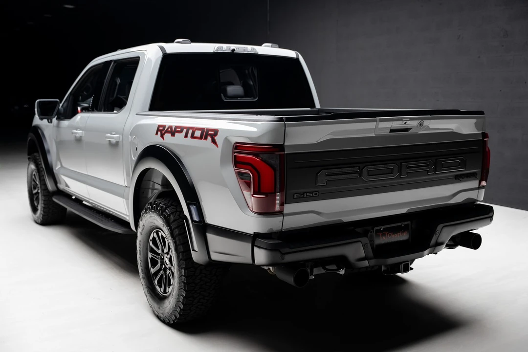 2026 Ford F-150 Raptor 14th Gen - Image 27 of 31