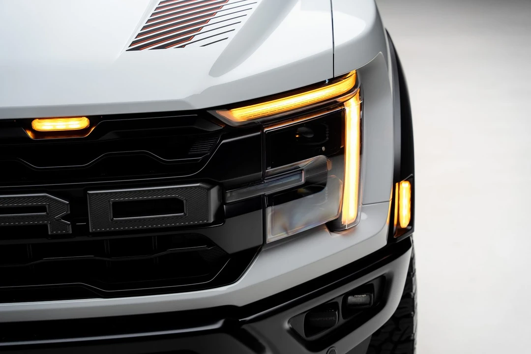 2026 Ford F-150 Raptor 14th Gen - Image 11 of 31
