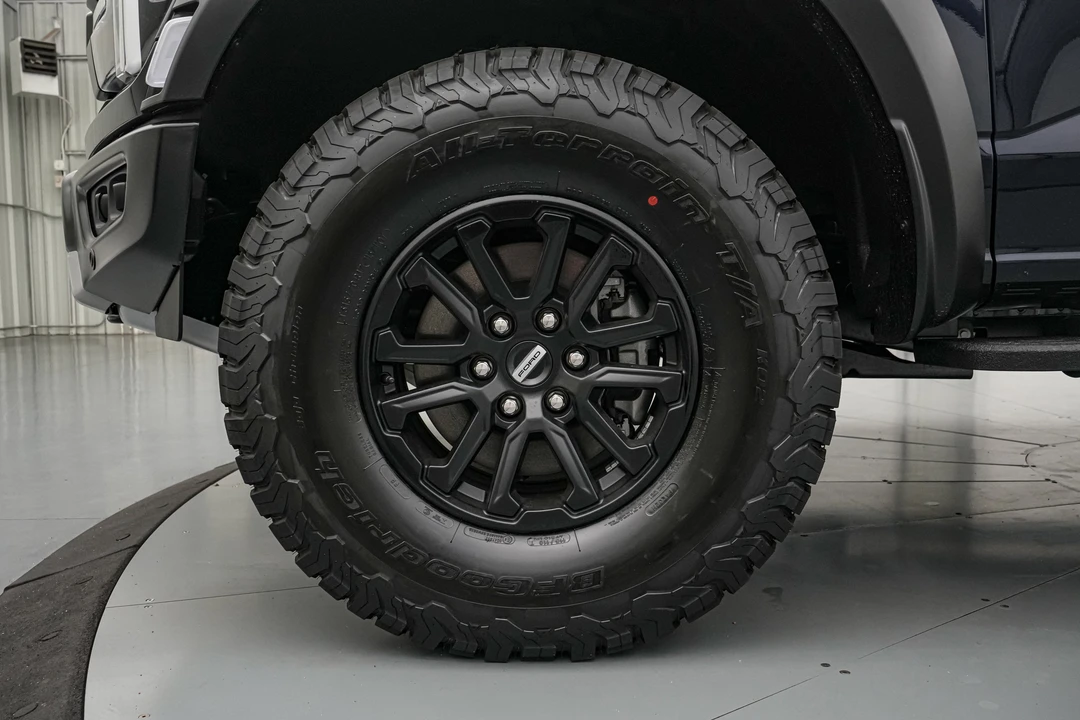 2026 Ford F-Series - Image 11 of 31