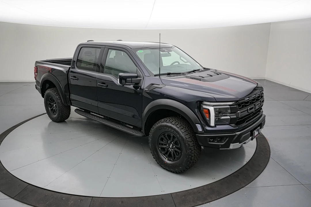 2026 Ford F-Series - Image 2 of 31