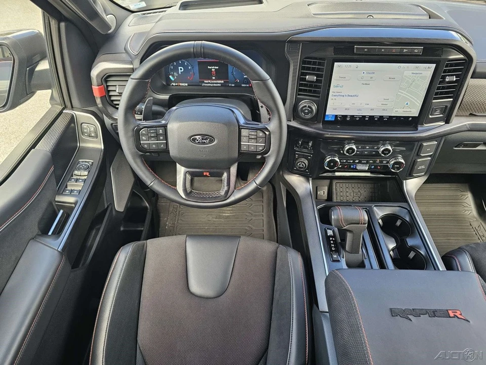 2026 Ford F-150 Raptor 14th Gen - Image 17 of 24