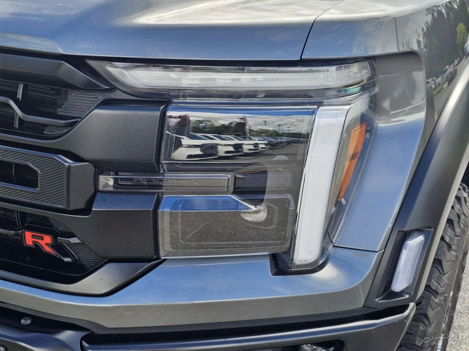 2026 Ford F-150 Raptor 14th Gen - Image 14 of 24
