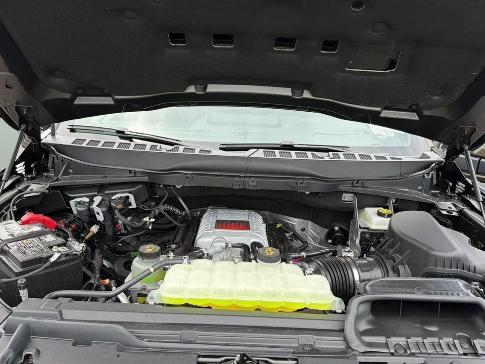 2026 Ford F-150 Raptor 14th Gen - Image 12 of 29