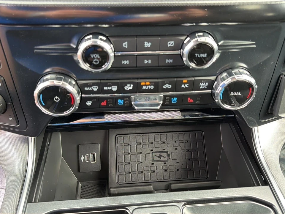 2026 Ford F-150 Raptor 14th Gen - Image 17 of 29