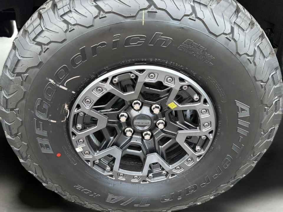 2026 Ford F-150 Raptor 14th Gen - Image 22 of 29