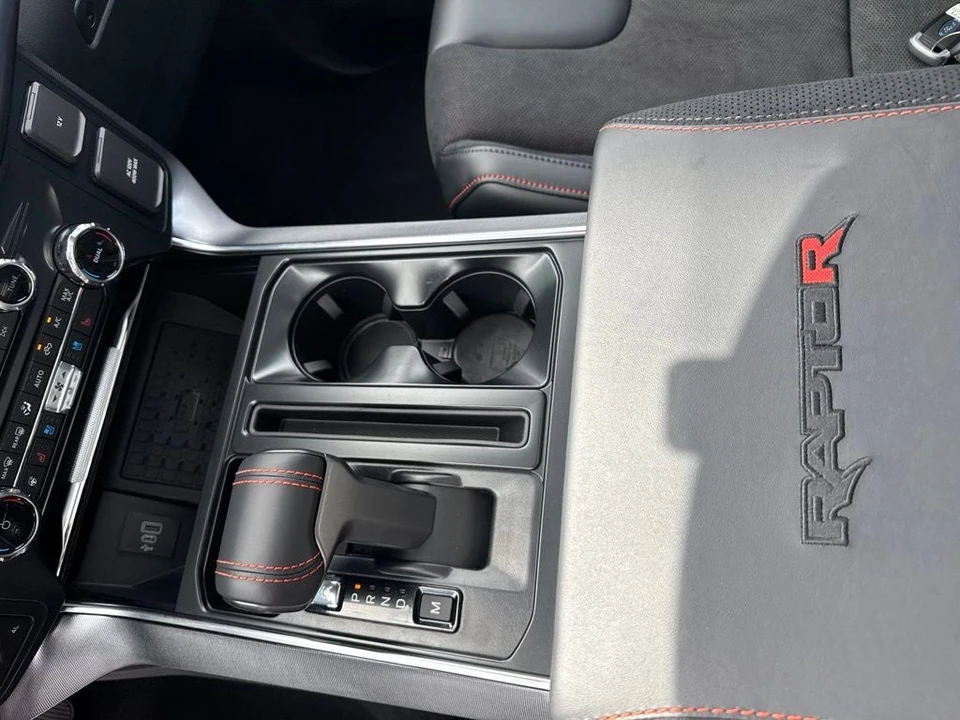 2026 Ford F-150 Raptor 14th Gen - Image 25 of 31