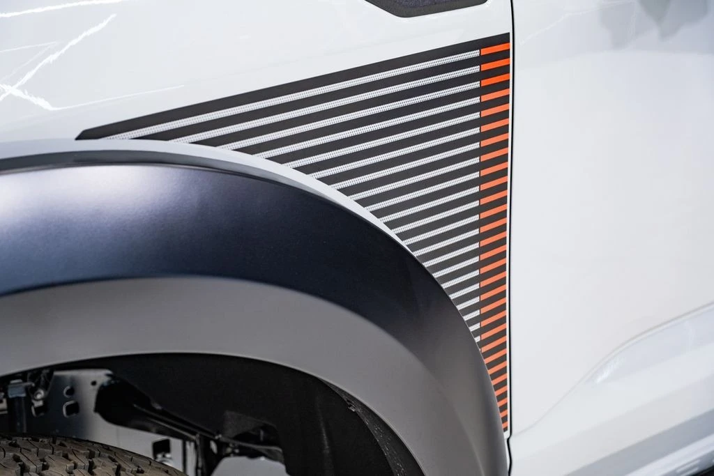 2026 Ford F-150 Raptor 14th Gen - Image 8 of 31