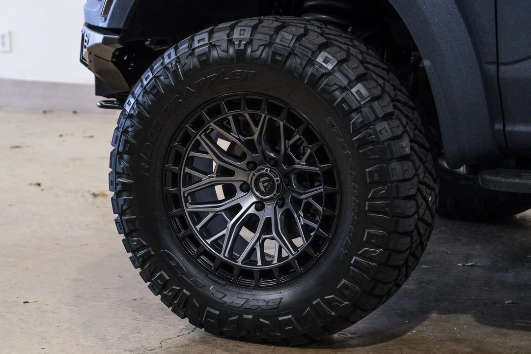 2026 Ford F-150 Raptor 14th Gen - Image 9 of 12