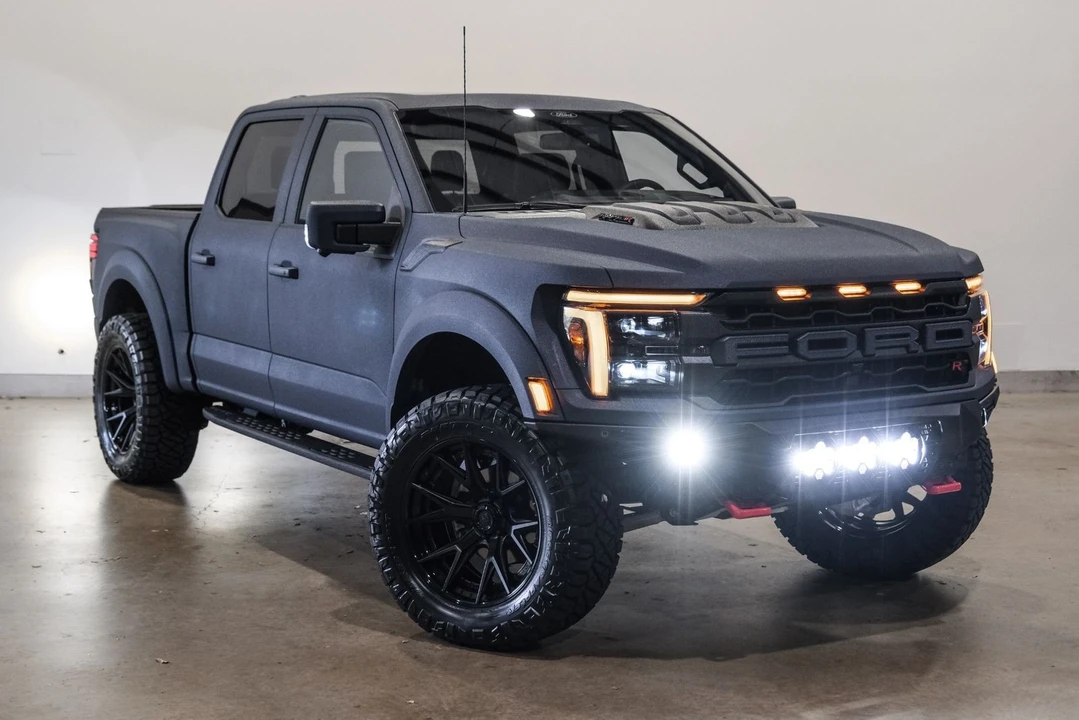 2026 Ford F-150 Raptor 14th Gen - Image 8 of 12