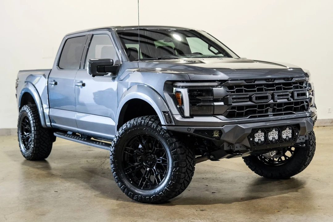 2026 Ford F-150 Raptor 14th Gen - Image 6 of 12