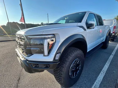 2026 Ford F-150 Raptor Pickup 4D 5 1/2 ft