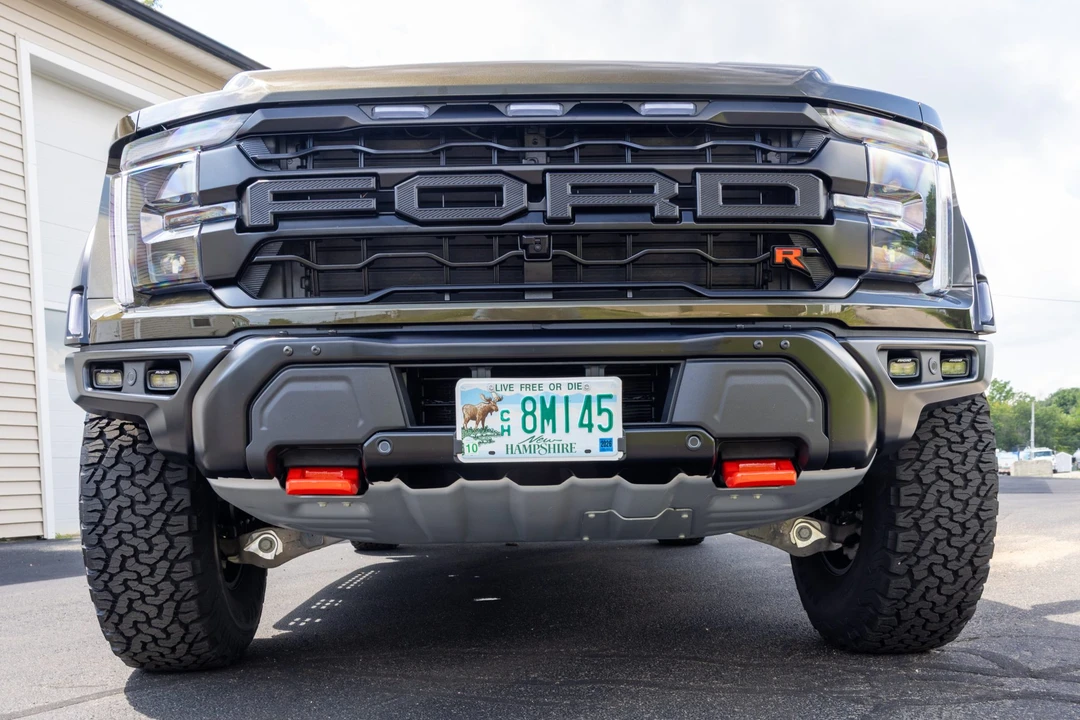 2026 Ford F-150 Raptor 14th Gen - Image 13 of 31