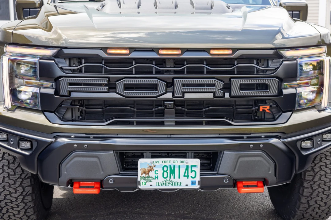 2026 Ford F-150 Raptor 14th Gen - Image 10 of 31