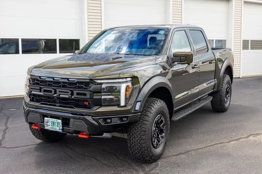 2026 Ford F-150 Raptor 14th Gen - Image 2 of 31