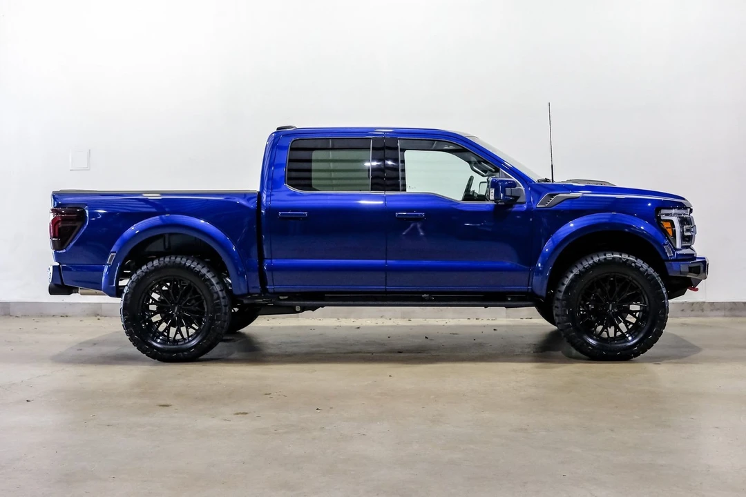 2026 Ford F-150 Raptor 14th Gen - Image 8 of 12