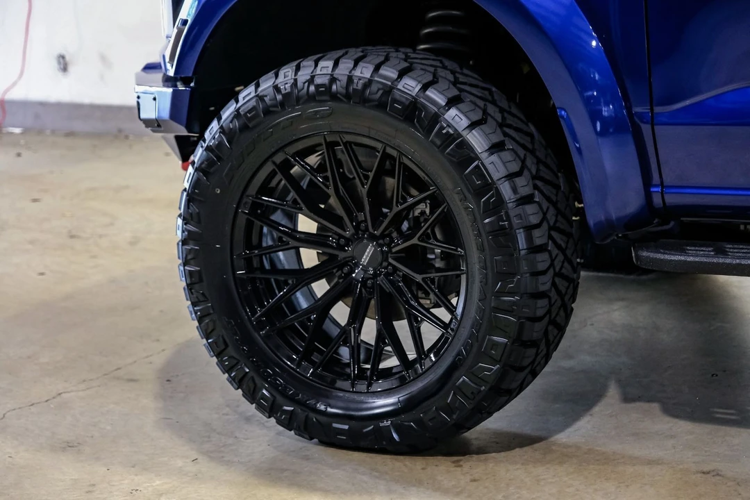 2026 Ford F-150 Raptor 14th Gen - Image 10 of 12