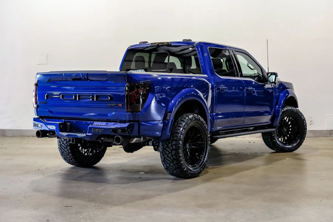2026 Ford F-150 Raptor 14th Gen - Image 9 of 12