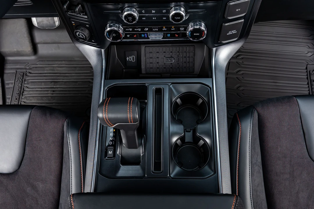 2026 Ford F-150 Raptor 14th Gen - Image 28 of 31