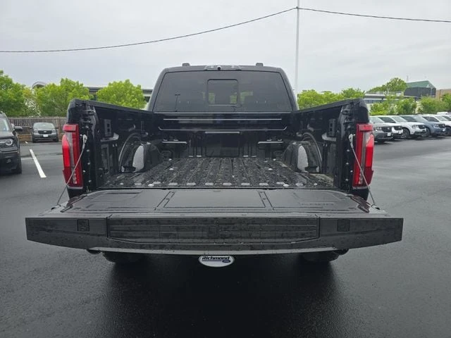 2026 Ford F-150 Raptor 14th Gen - Image 25 of 31