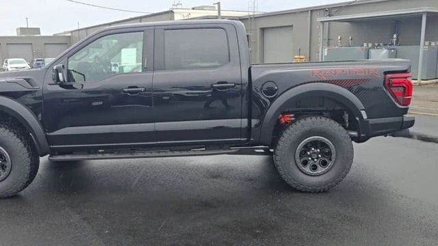 2026 Ford F-150 Raptor 14th Gen - Image 7 of 31