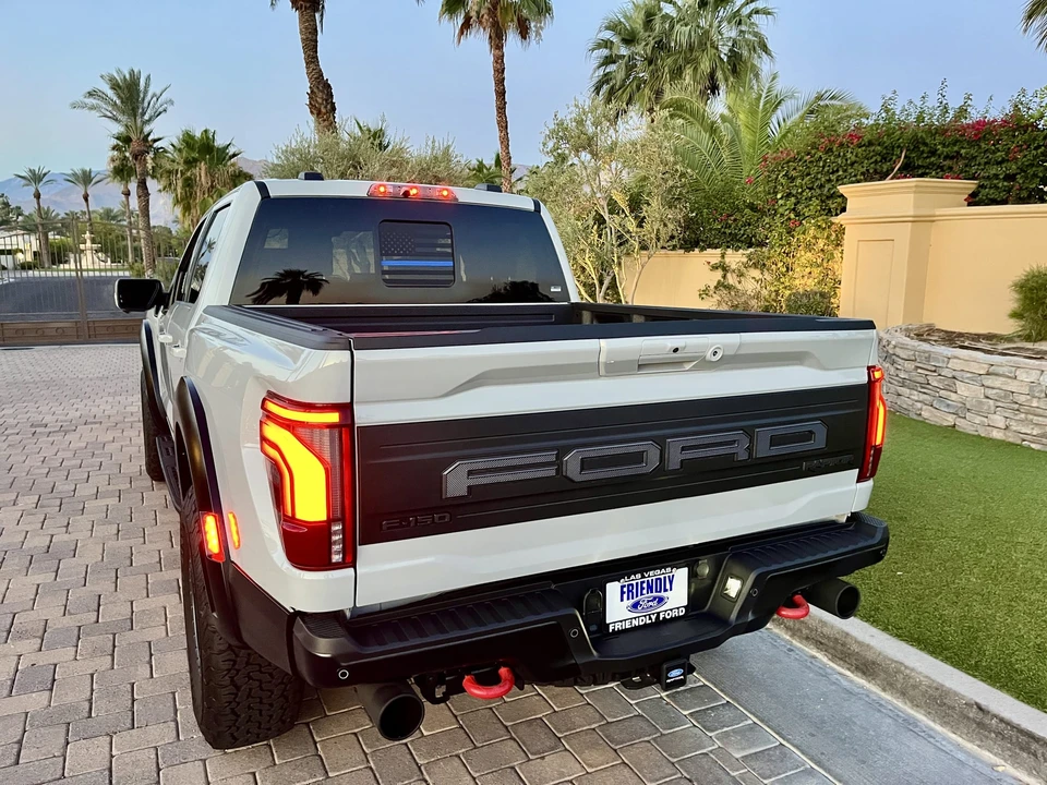 2026 Ford F-150 Raptor 14th Gen - Image 13 of 31