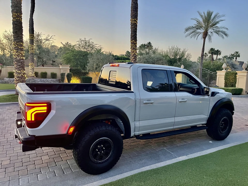 2026 Ford F-150 Raptor 14th Gen - Image 18 of 31