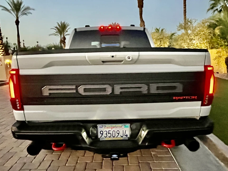 2026 Ford F-150 Raptor 14th Gen - Image 16 of 31
