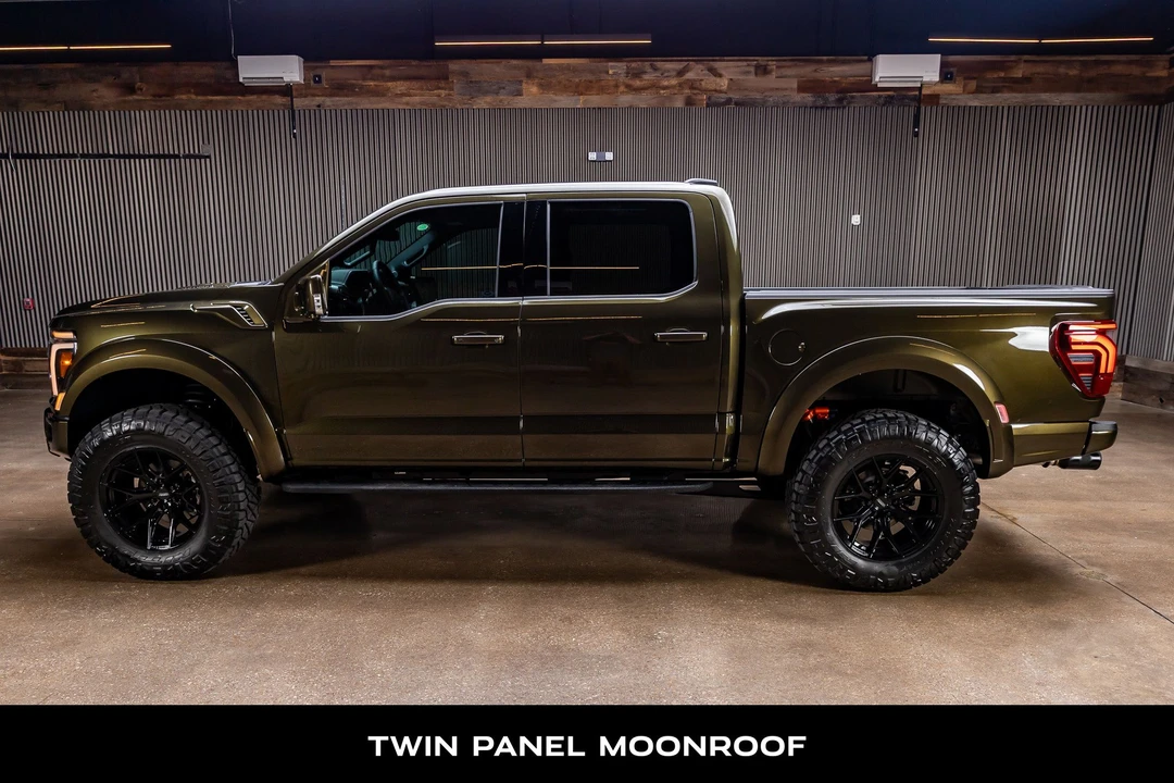 2026 Ford F-150 Raptor 14th Gen - Image 6 of 31
