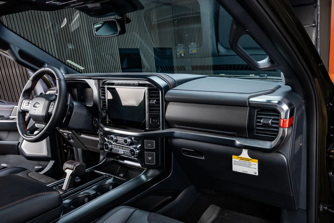 2026 Ford F-150 Raptor 14th Gen - Image 18 of 31