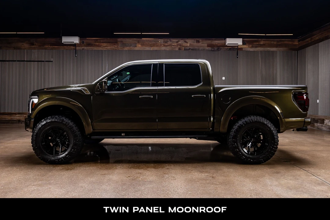 2026 Ford F-150 Raptor 14th Gen - Image 6 of 31