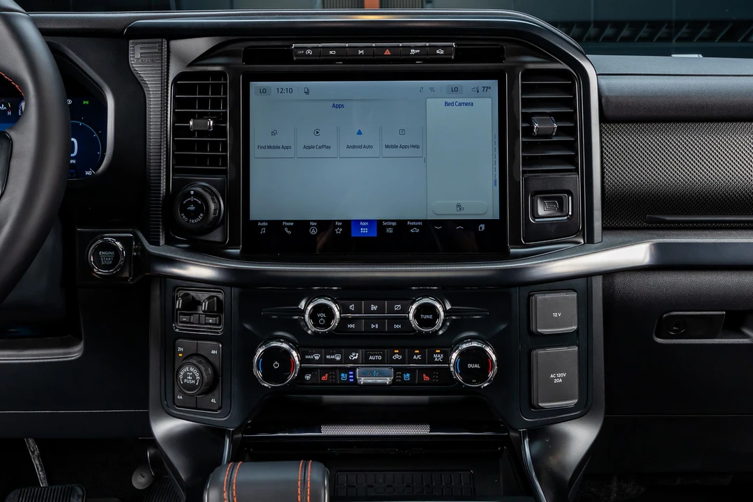 2026 Ford F-150 Raptor 14th Gen - Image 25 of 31