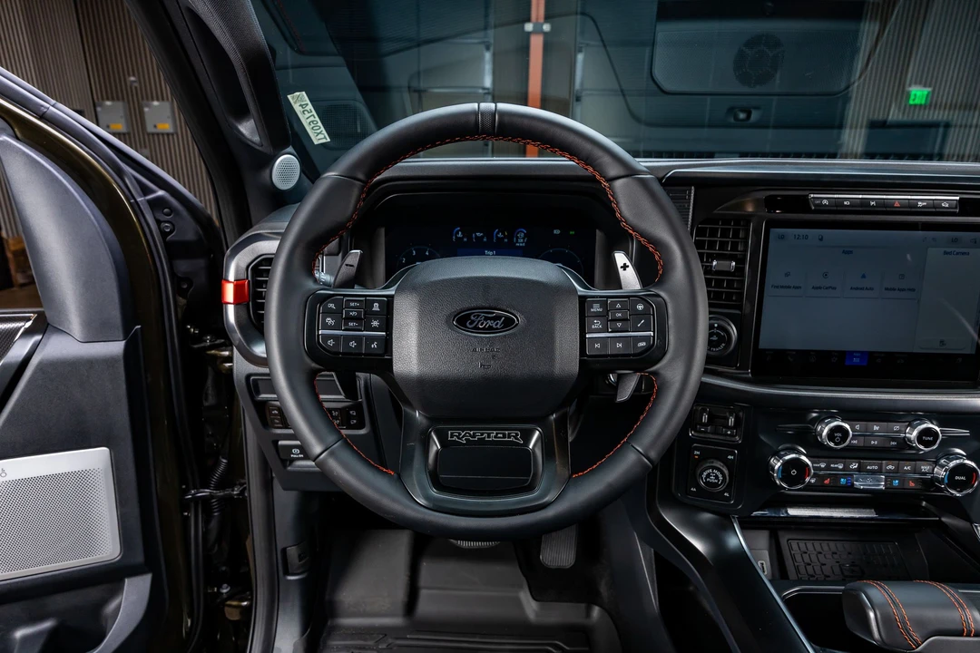 2026 Ford F-150 Raptor 14th Gen - Image 19 of 31