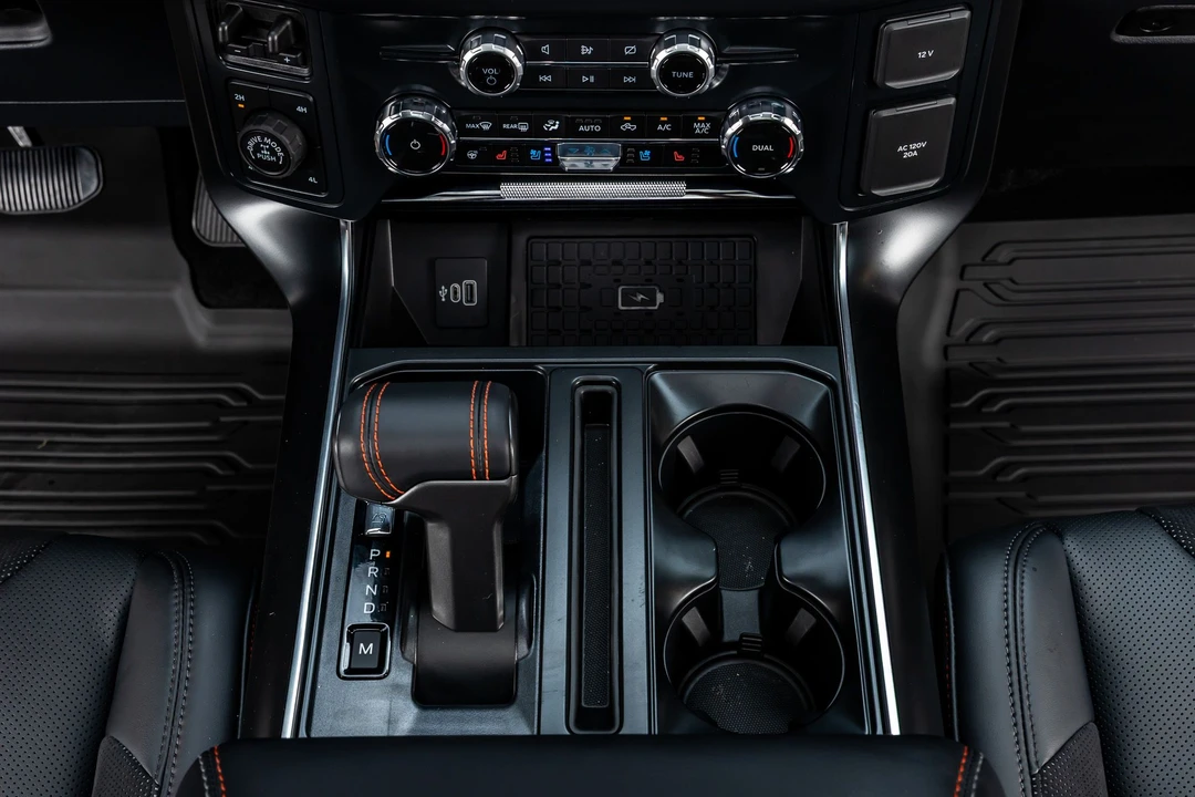 2026 Ford F-150 Raptor 14th Gen - Image 29 of 31