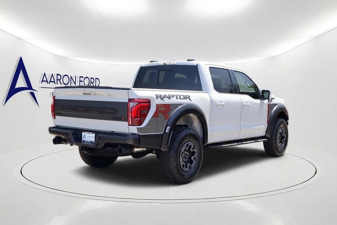 2026 Ford F-150 Raptor 14th Gen - Image 4 of 31