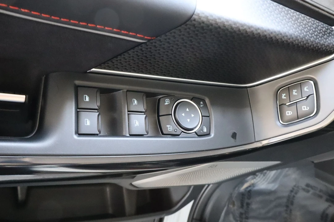 2026 Ford F-150 Raptor 14th Gen - Image 20 of 31