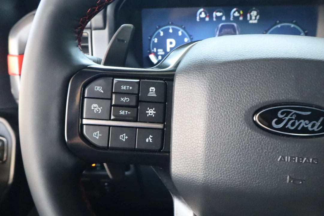2026 Ford F-150 Raptor 14th Gen - Image 25 of 31