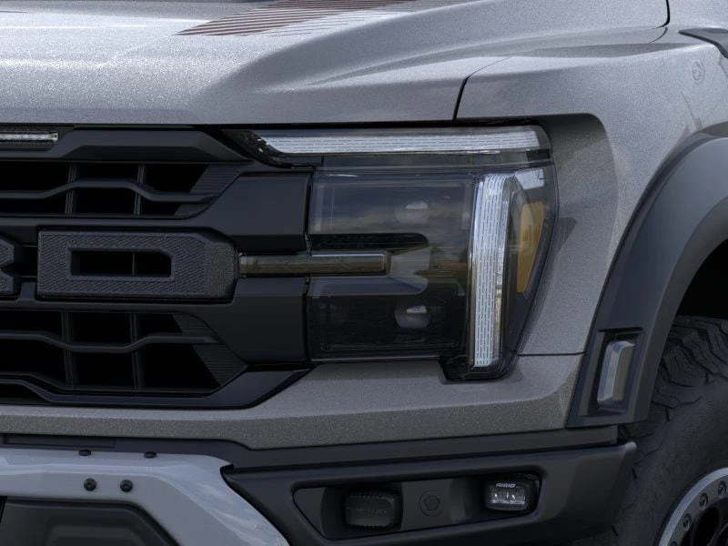 2026 Ford F-150 Raptor 14th Gen - Image 18 of 31