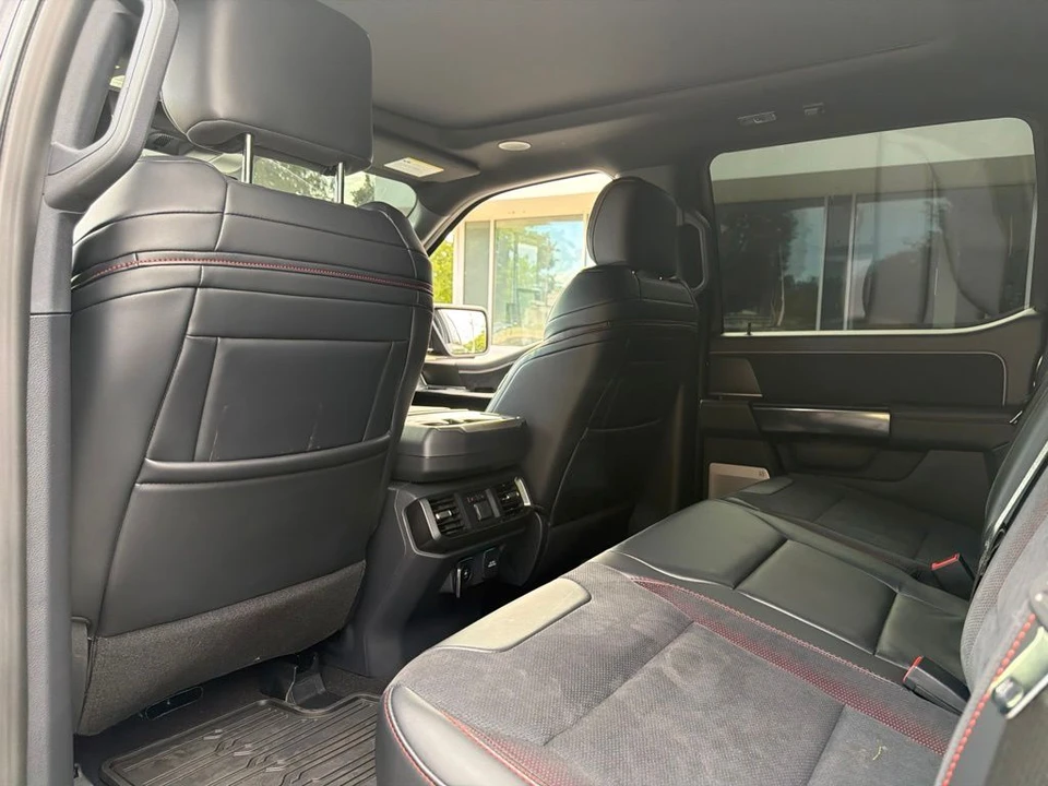 2026 Ford F-150 Raptor 14th Gen - Image 16 of 20