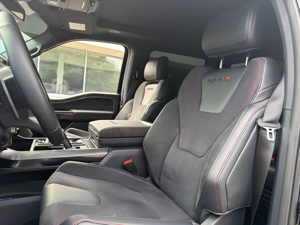2026 Ford F-150 Raptor 14th Gen - Image 17 of 20