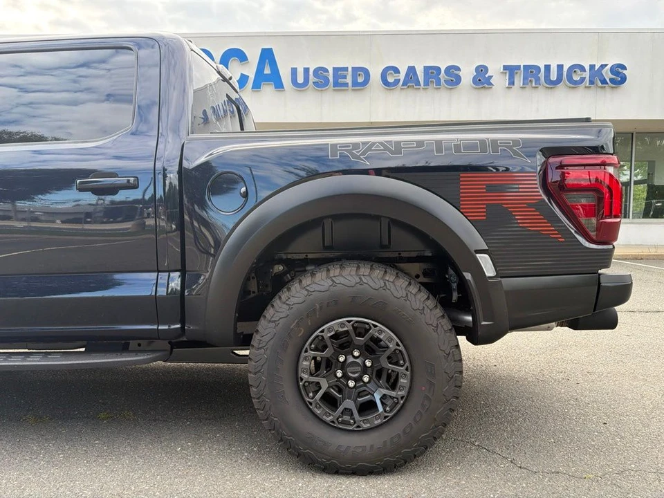 2026 Ford F-150 Raptor 14th Gen - Image 4 of 20
