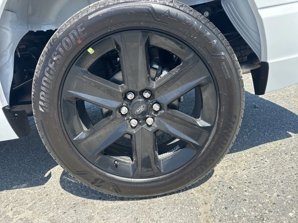 2026 Ford F-150 14th Gen - Image 26 of 31