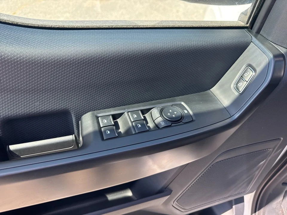 2026 Ford F-150 14th Gen - Image 23 of 31