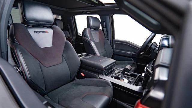 2026 Ford F-150 Raptor 14th Gen - Image 29 of 31