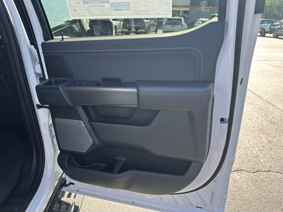 2026 Ford F-150 14th Gen - Image 16 of 31
