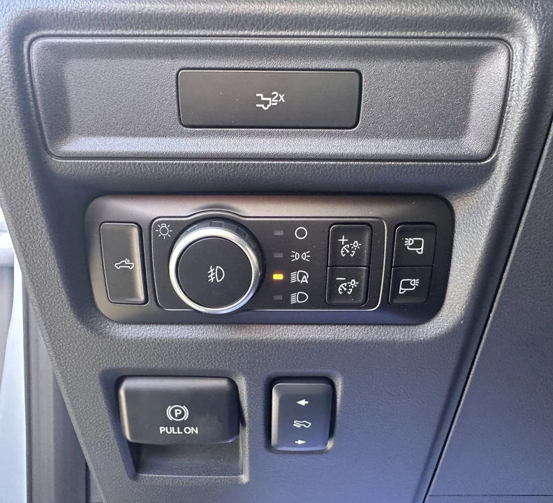 2026 Ford F-150 14th Gen - Image 19 of 31