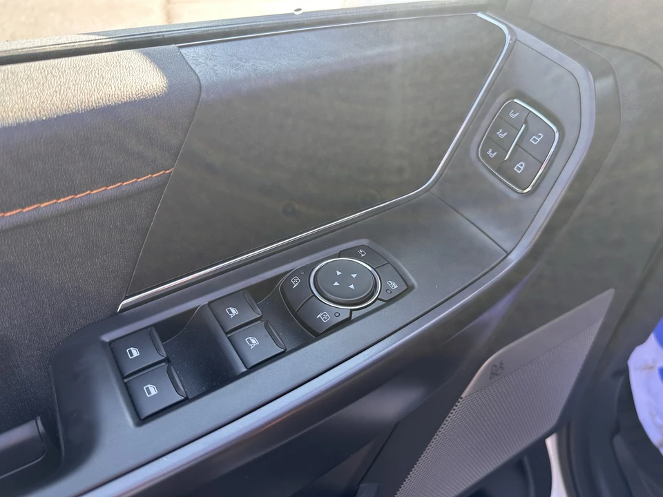 2026 Ford F-150 14th Gen - Image 18 of 31