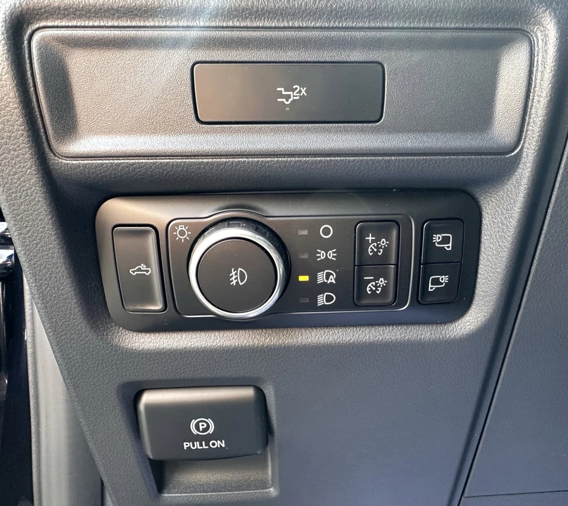 2026 Ford F-150 14th Gen - Image 19 of 31