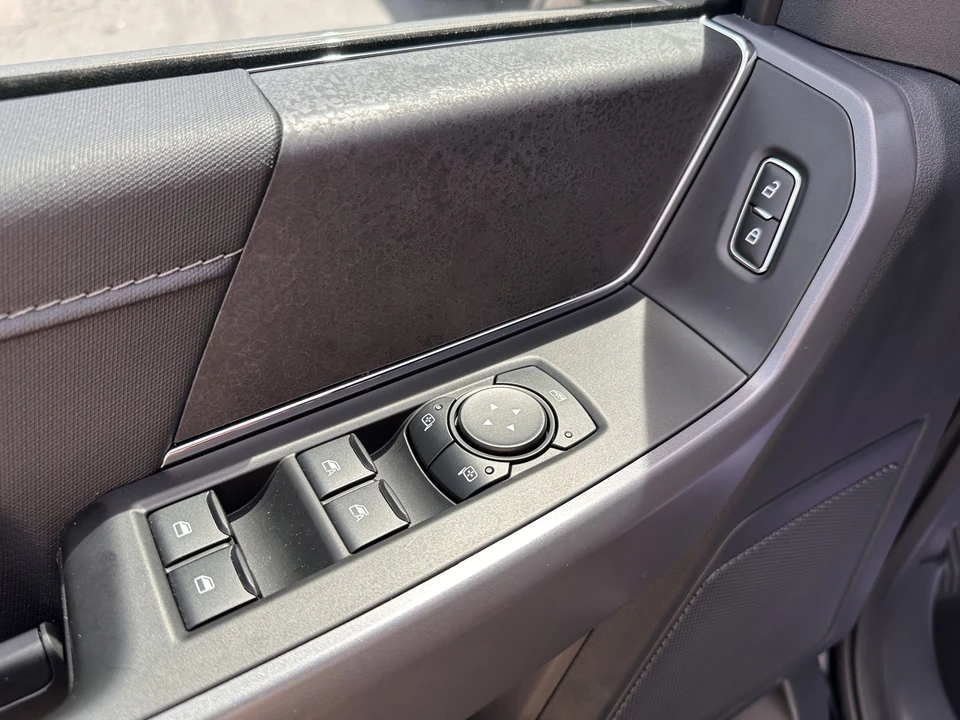 2026 Ford F-150 14th Gen - Image 18 of 31