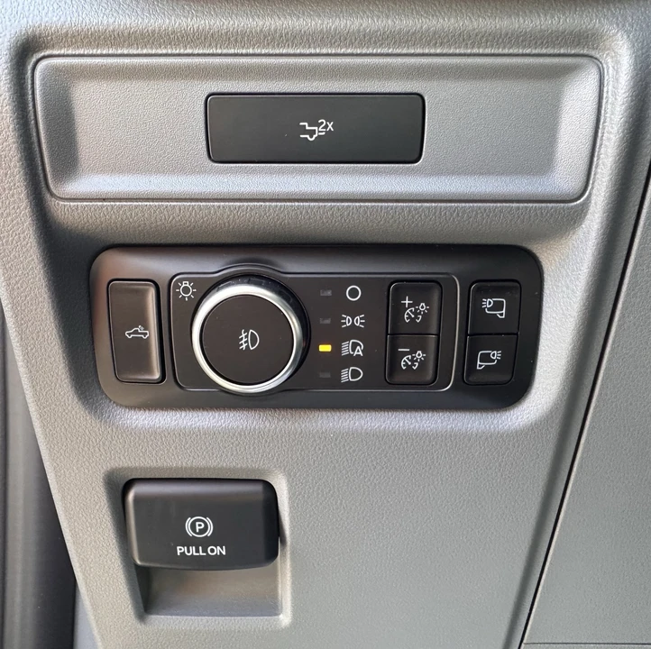 2026 Ford F-150 14th Gen - Image 19 of 30